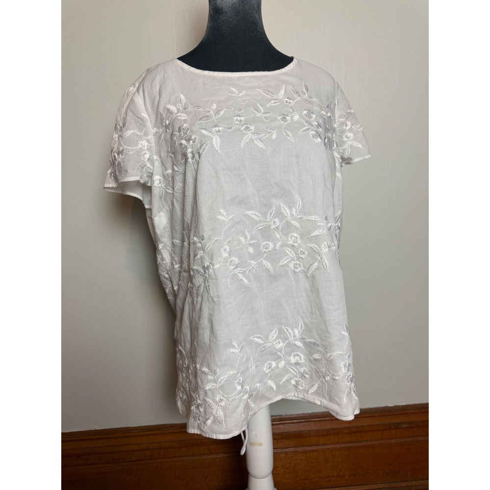 Talbots White Lace Floral Embroidered Blouse Top Cottagecore boho Beachy dainty